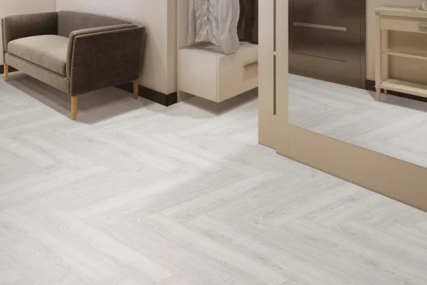 Виниловый пол Floor Factor Herringbone White Smoke Oak в Чебоксарах