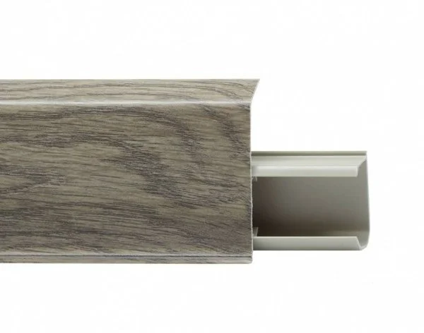 Пластиковый плинтус Royce №532 Дуб Рустикальный (55х23х2200мм) в Чебоксарах