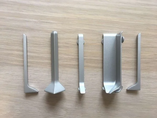 Соединитель для плинтуса ЭлитПроф Плоский 100 (Алюм) в Чебоксарах