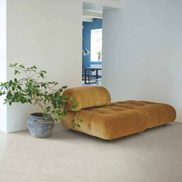 Ламинат Pergo Chevron 12 Pro Дуб Морозный Патинированный L1254-04157 в Чебоксарах