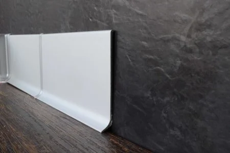 Алюминиевый плинтус ЭлитПроф Анодированный Плоский (100х11х2500 мм) в Чебоксарах