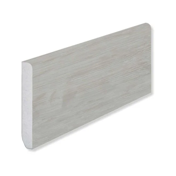 Кварцевый плинтус Fargo 1601 Дуб Снежный градиент 80х11х2200 мм в Чебоксарах