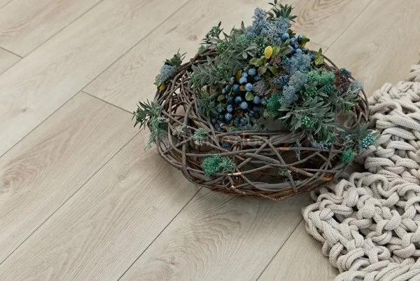 Кварц-виниловая плитка Alpine Floor Premium XL Дуб Белая Ночь ЕСО 7-2, 8 мм. 43 класс в Чебоксарах