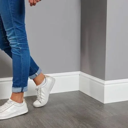 Плинтус NMC Wallstyl FL17 (170х18х2000 мм) в Чебоксарах